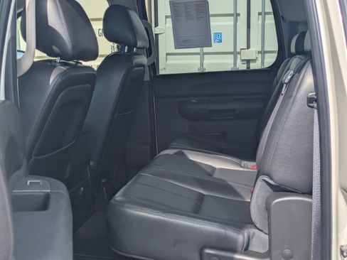 Used 2012 GMC Sierra 1500 SLE w/ Regional Value Package RWD image 14