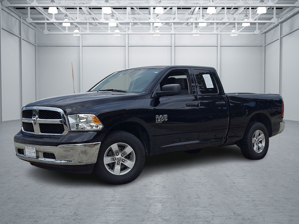 Used 2024 RAM 1500 Classic SLT AWD/4WD image 1
