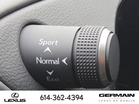 Certified 2025 Lexus ES 300h w/ Luxury Package FWD image 19