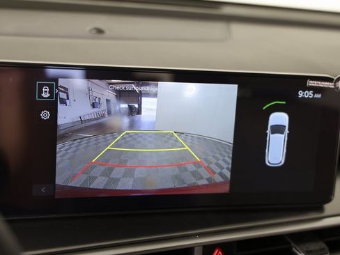 Certified 2025 Kia Sorento S w/ Panoramic Sunroof Package image 20