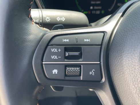 Certified 2025 Honda CR-V Sport-L image 5
