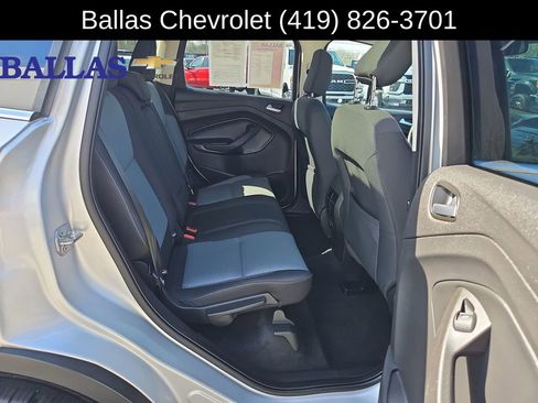 Used 2018 Ford Escape SE FWD image 27