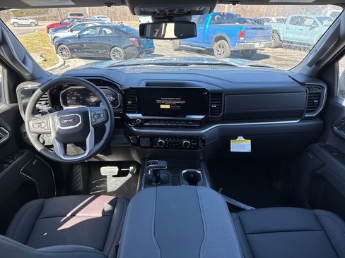 New 2026 GMC Sierra 1500 SLT w/ SLT Premium Plus Package image 6