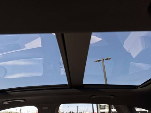 New 2026 Mercedes-Benz GLC 300 GLC 300 image 7