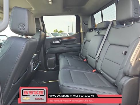 Used 2025 GMC Sierra 1500 Denali w/ Denali Reserve Package AWD/4WD image 12