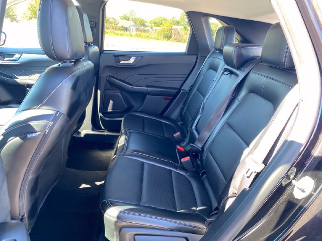 Used 2024 Ford Escape Platinum AWD/4WD image 19