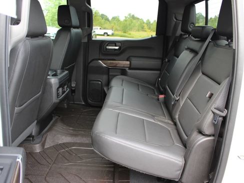 Used 2019 Chevrolet Silverado 1500 RST AWD/4WD image 38