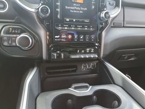 Used 2020 RAM 1500 Big Horn AWD/4WD image 38