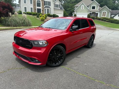 Used 2016 Dodge Durango R/T w/ Technology Group AWD/4WD image 1