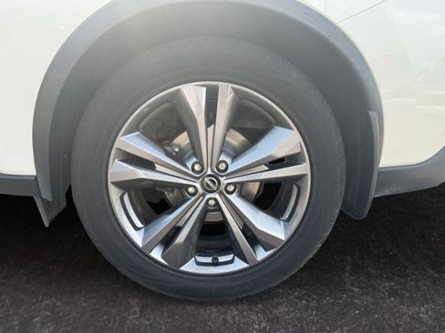 Used 2024 Nissan Murano Platinum AWD/4WD image 29