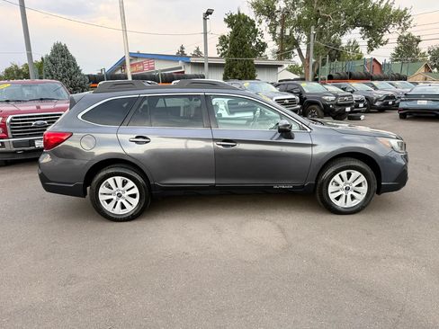Used 2018 Subaru Outback 2.5i Premium AWD/4WD image 10
