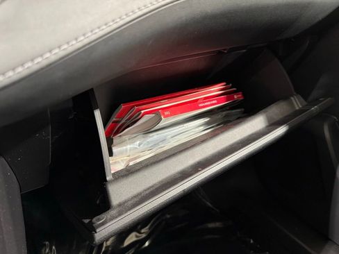 Used 2022 Toyota Highlander XLE image 32