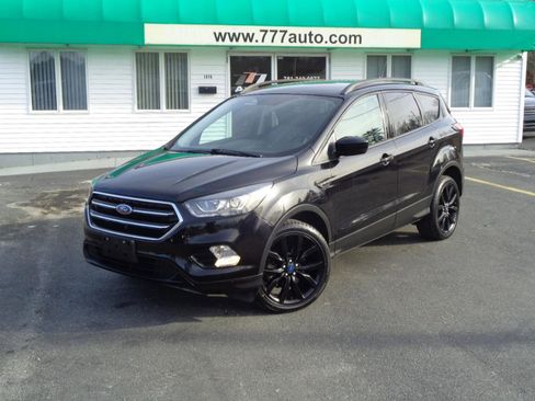Used 2019 Ford Escape SE AWD/4WD image 1