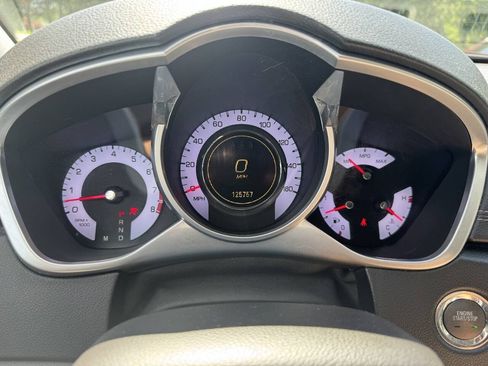 Used 2011 Cadillac SRX Luxury AWD/4WD image 18