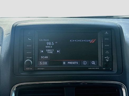 Used 2020 Dodge Grand Caravan SE FWD image 15