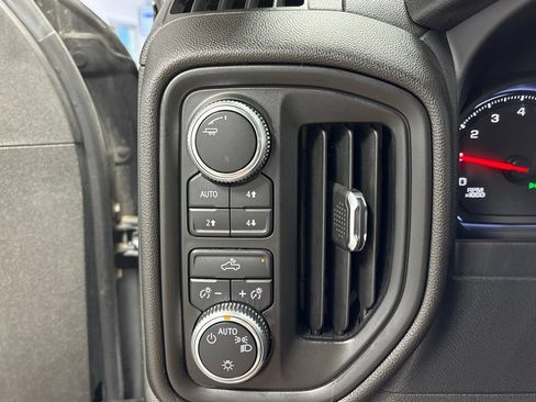Used 2020 GMC Sierra 1500 4x4 Double Cab w/ Sierra Value Package image 17