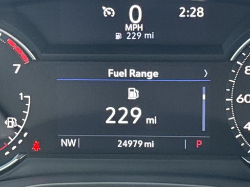 Used 2024 Cadillac XT6 Luxury FWD image 21