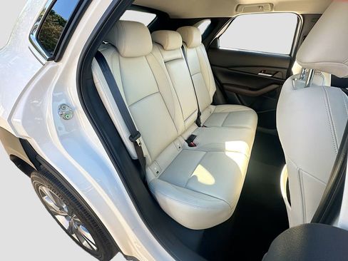 Used 2021 MAZDA CX-30 FWD 2.5 S w/ Premium Package image 28