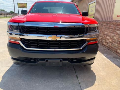 Used 2017 Chevrolet Silverado 1500 W/T AWD/4WD image 7
