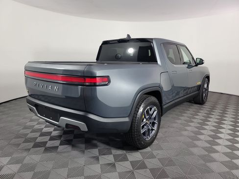 Used 2022 Rivian R1T Adventure AWD/4WD image 5