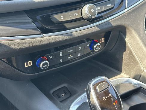 Used 2019 Buick Enclave Essence w/ Trailering Package, 5000 lbs. AWD/4WD image 34