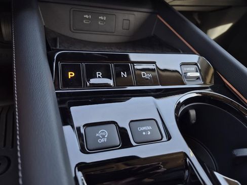 Used 2025 Nissan Murano SL image 33