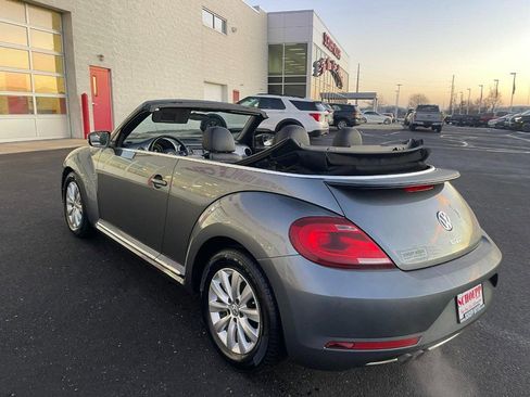 Used 2019 Volkswagen Beetle 2.0T S image 4