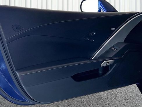Used 2017 Chevrolet Corvette Stingray Convertible w/ 2LT Preferred Equipment Group RWD image 16
