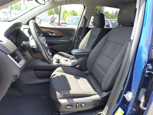 Used 2020 GMC Terrain SLE w/ Driver Convenience Package FWD image 8