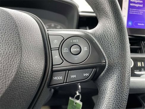 Used 2023 Toyota Corolla LE image 25
