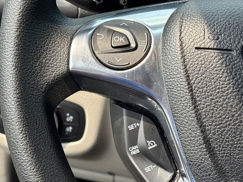 Used 2022 Ford Transit Connect XLT FWD image 19
