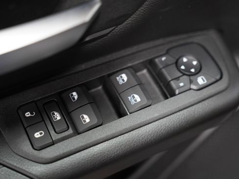 New 2026 RAM 1500 Express image 17