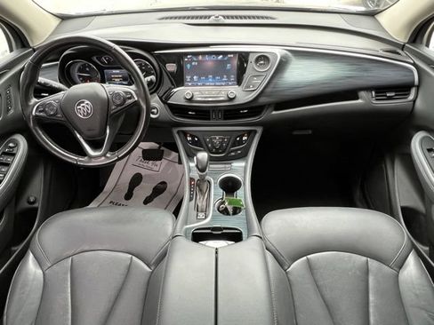 Used 2020 Buick Envision Essence FWD image 2