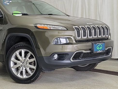 Used 2015 Jeep Cherokee Limited w/ Luxury Group image 2