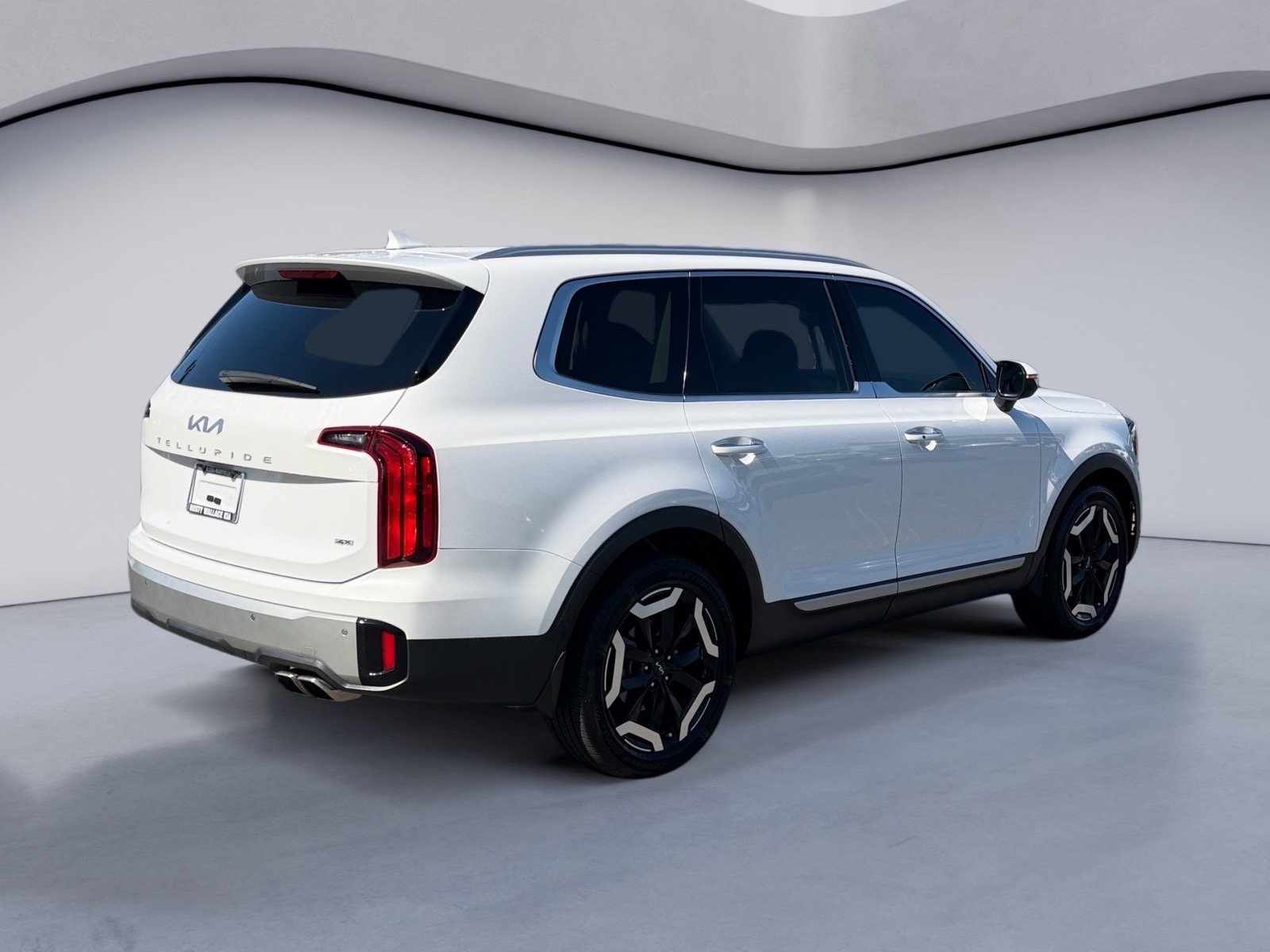 Used 2023 Kia Telluride S w/ S Sunroof Package AWD/4WD image 5