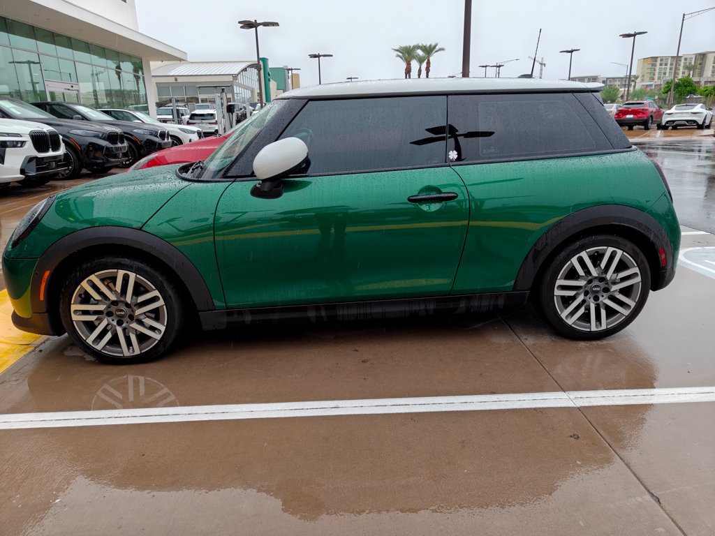 Certified 2025 MINI Cooper S FWD image 5