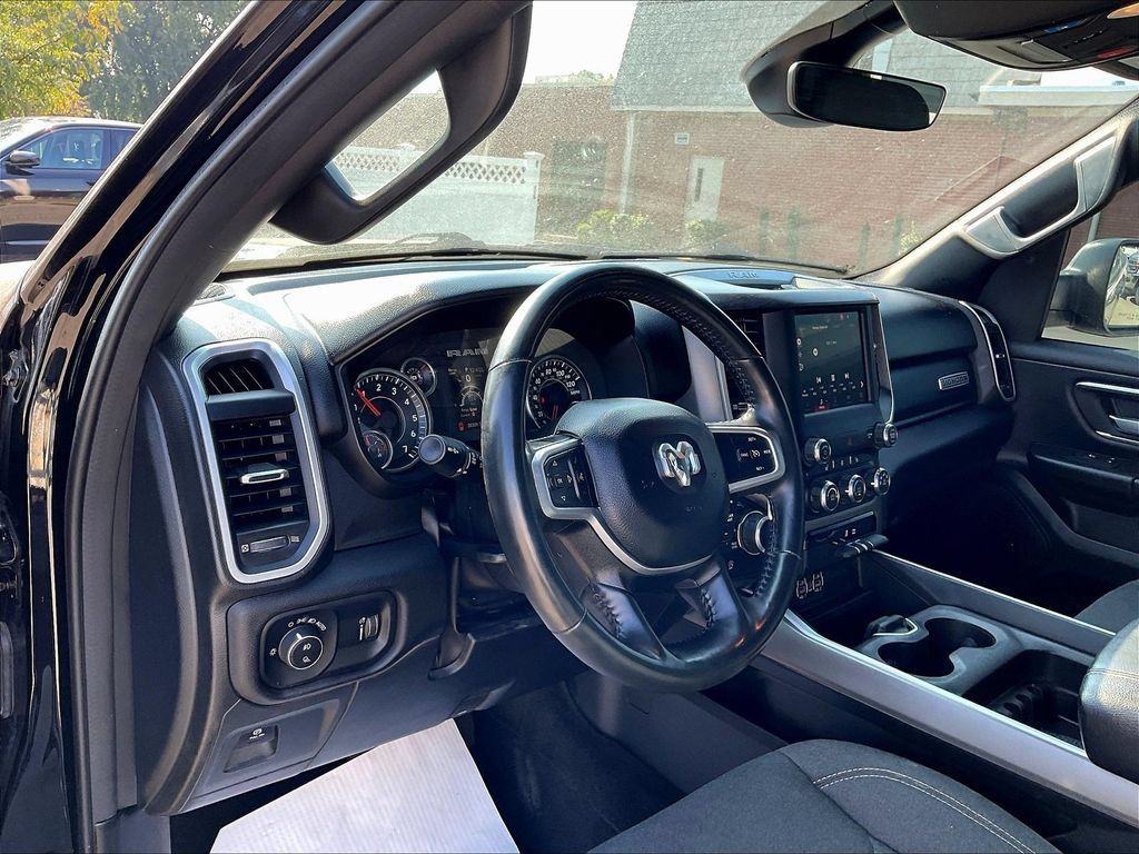 Used 2023 RAM 1500 Big Horn AWD/4WD image 4