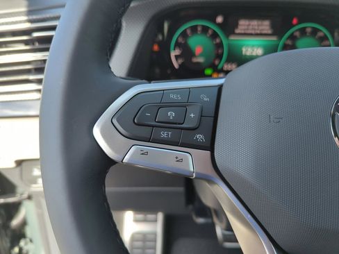 New 2026 Volkswagen Atlas Cross Sport SEL Premium R-Line image 25