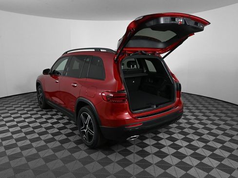 New 2026 Mercedes-Benz GLB 250 image 29