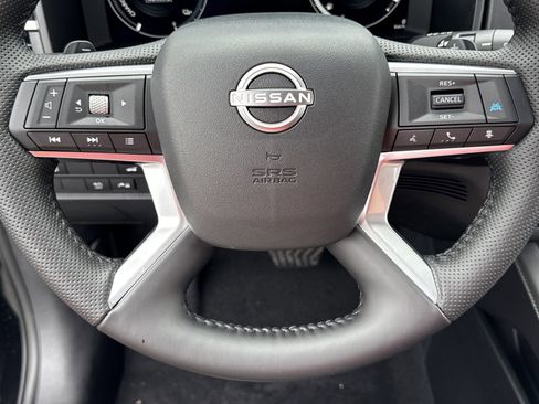 New 2026 Nissan Rogue SL AWD/4WD image 10