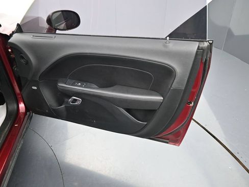 Used 2018 Dodge Challenger GT AWD/4WD image 12