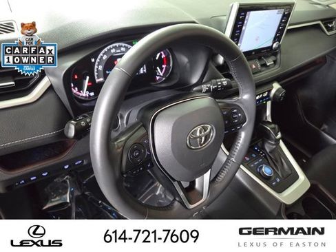 Used 2019 Toyota RAV4 Limited w/ Cold Weather Package AWD/4WD image 16