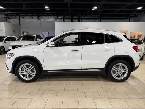 Used 2021 Mercedes-Benz GLA 250 4MATIC w/ Premium Package image 23