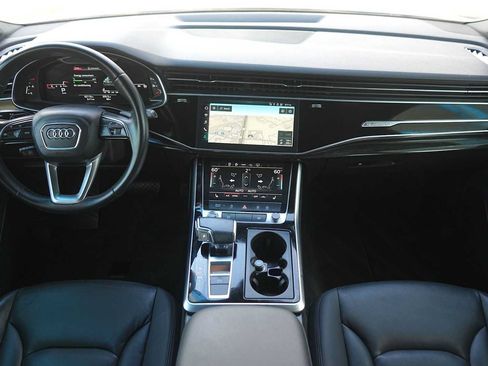 Used 2021 Audi Q7 2.0T Premium Plus w/ Premium Plus Package AWD/4WD image 10
