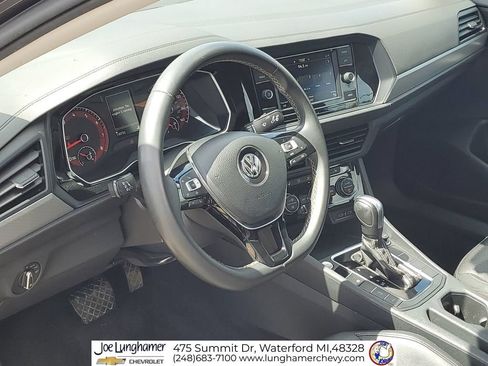 Used 2021 Volkswagen Jetta FWD image 10