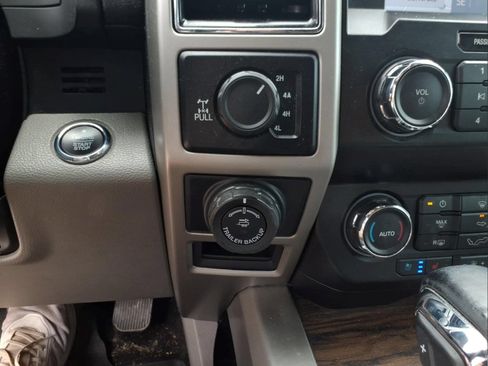 Used 2020 Ford F150 Lariat AWD/4WD image 29