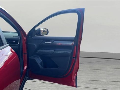 New 2026 GMC Terrain Elevation w/ LPO, Floor Liner Package image 21