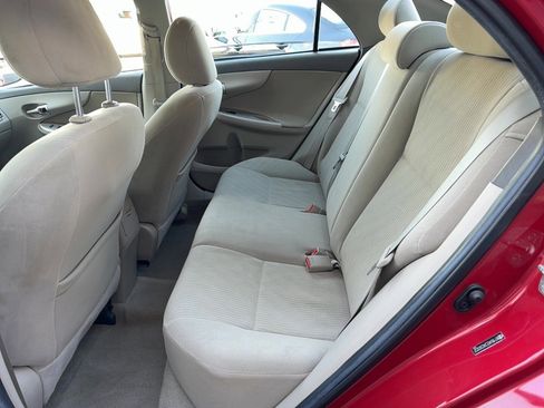 Used 2010 Toyota Corolla LE FWD image 14
