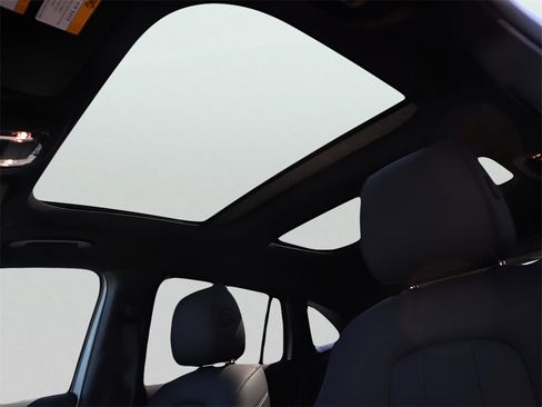 New 2026 Mercedes-Benz GLA 250 4MATIC image 44