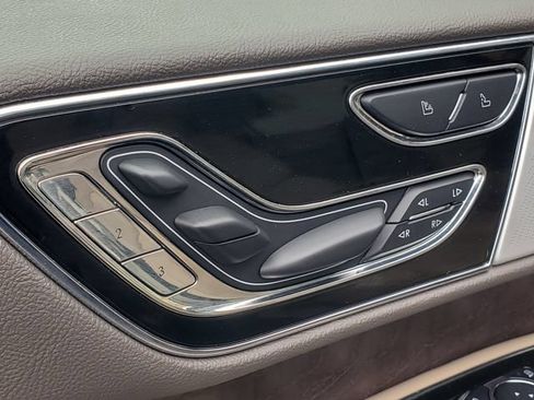 Certified 2024 Lincoln Navigator Reserve AWD/4WD image 10